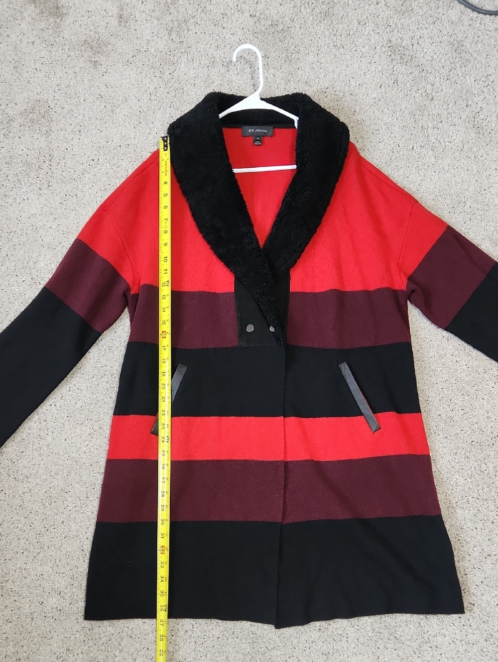 St. John Red/Black Wool Striped Sweater Jacket Fur Collar Size XL - Picture 12 of 13